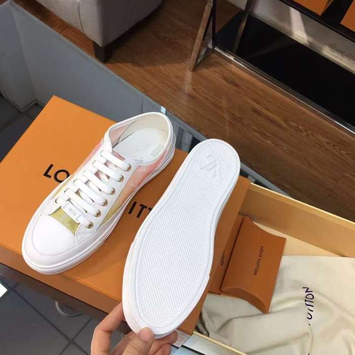 Women L*ouis V*uitton Top Sneaker (Arrenfashion)