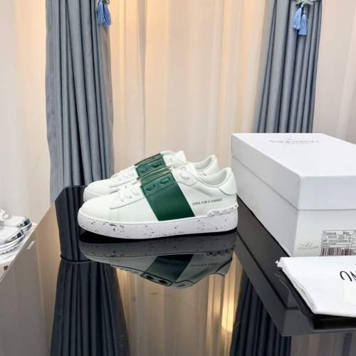 Women Men V*alentino Sneakers ( Arrenfashion)