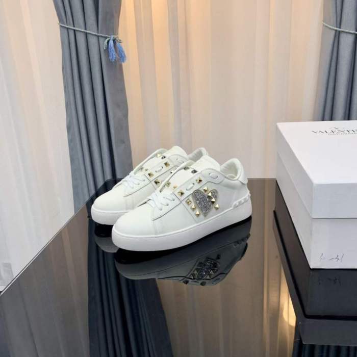 Women Men V*alentino Sneakers ( Arrenfashion)