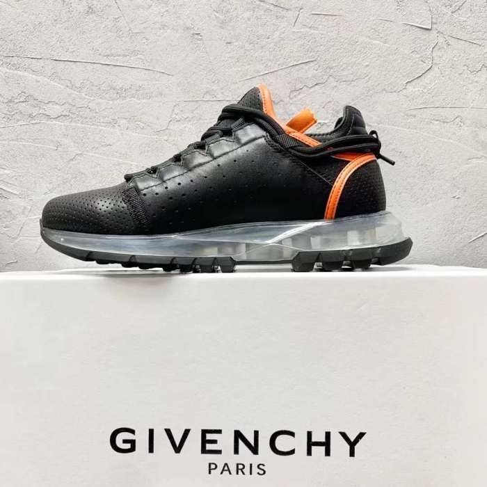 Men G*ivenchy Top Sneaker （ Arrenfashion ）