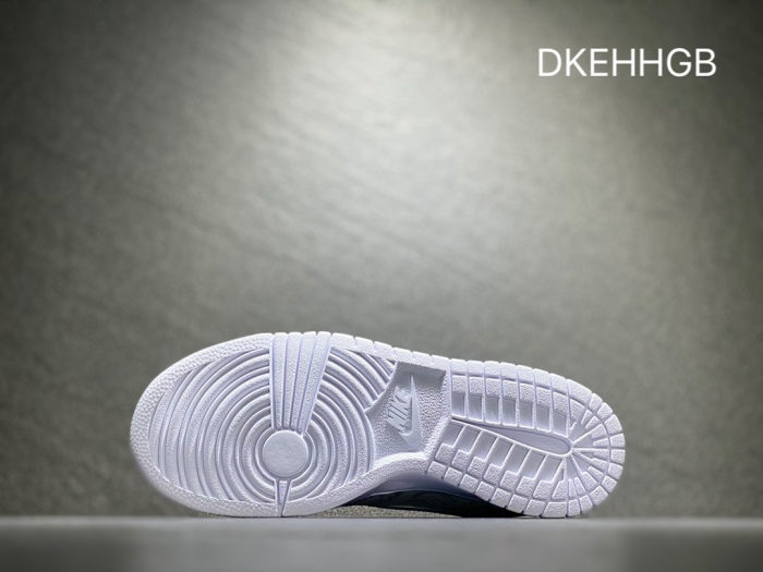  from Arrenfashion NIKE DUNK LOW DJ9955-100