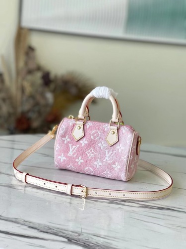  Arrenfashion Lady L*ouis V*uitton nano speedy handbag Top Quality M81213 16*10*7.5CM
