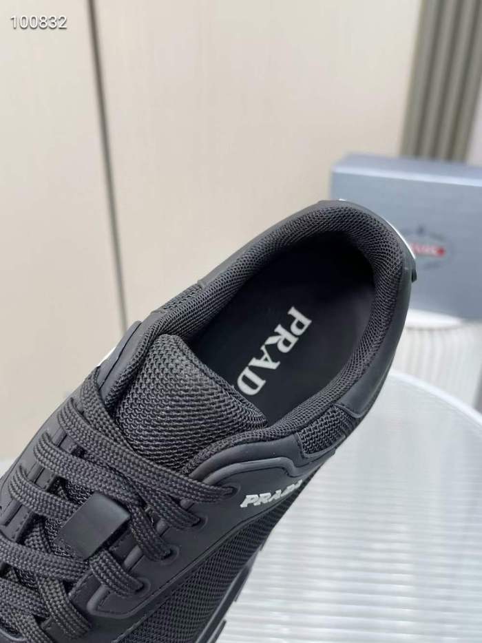 Men P*rada Top Sneaker （ Arrenfashion ）
