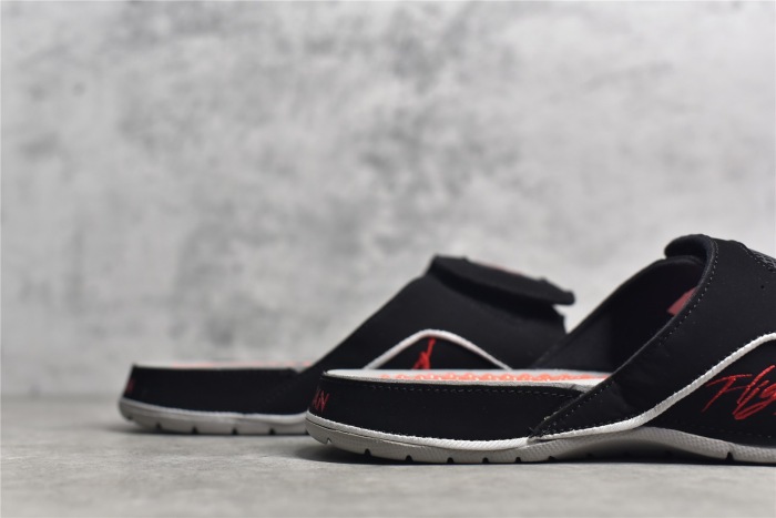 Nike Air Jordan 4 Slippers (Arrenfashion)