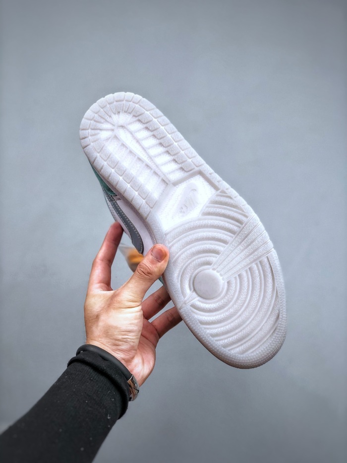 Nike Air Jordan 1 low AJ1 ( Arrenfashion)