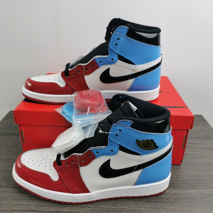  Arrenfashion Air Jordan 1 “Fearless” CK5666-100