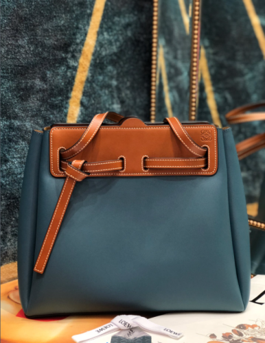  Arrenfashion L*oewe Top Bag 24x17x6.5cm