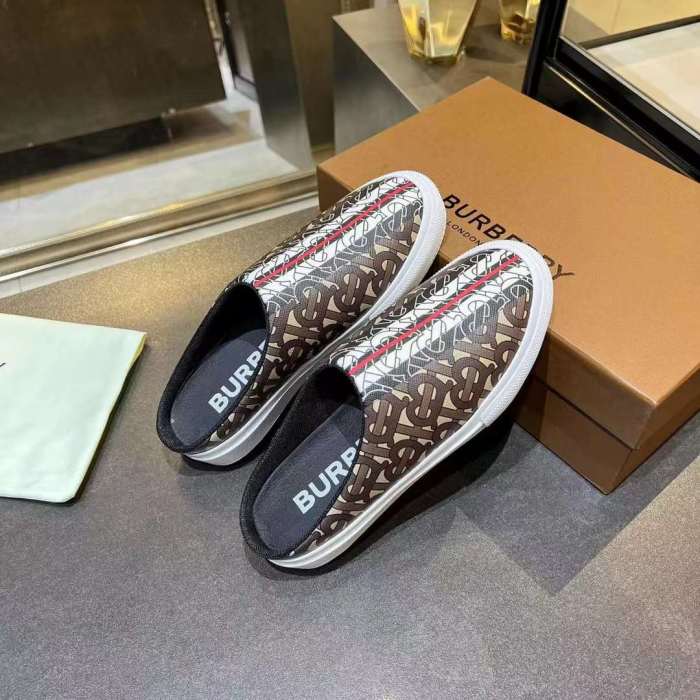 Men Women B*rberry Sneaker （Arrenfashion）