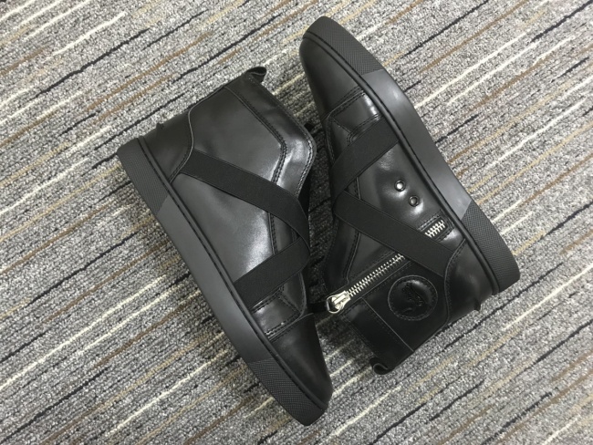 Arrenfashion C*ristian L*uboutin Sneaker