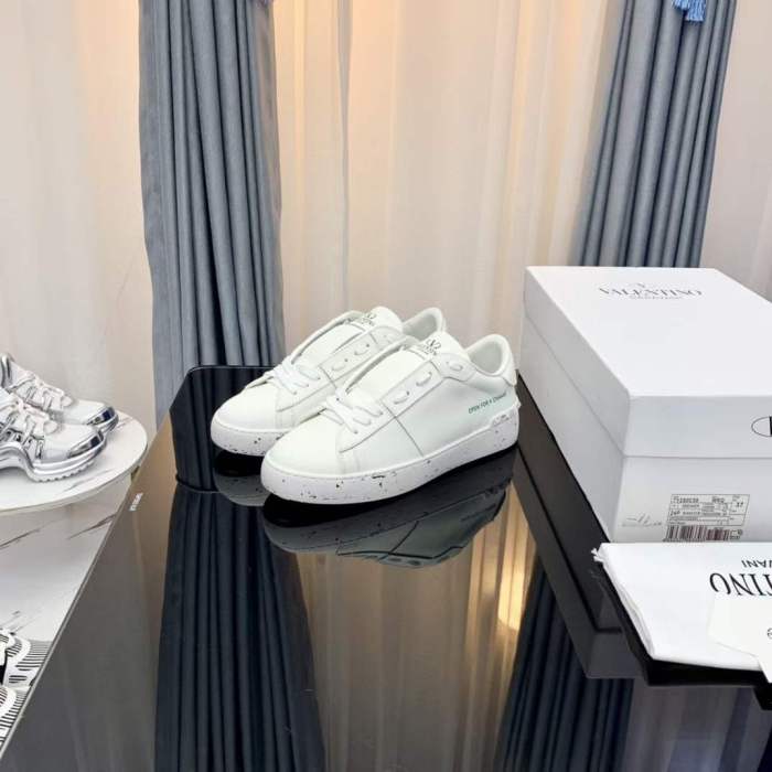Women Men V*alentino Sneakers ( Arrenfashion)