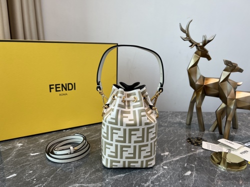  Arrenfashion F*endi Bag Top Quality 12*10*18CM