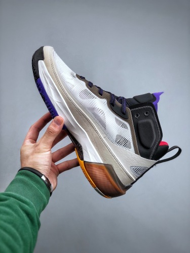Nike Air Jordan 37 ( Arrenfashion)