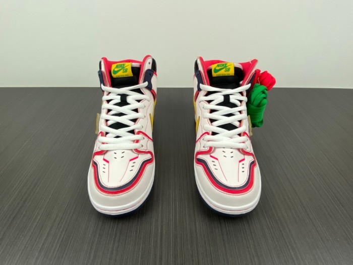  from Arrenfashion Gundam x Nike SB Dunk High DH7717-100