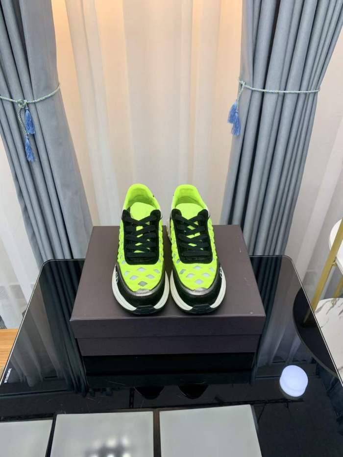 Women Men V*alentino Sneakers ( Arrenfashion)