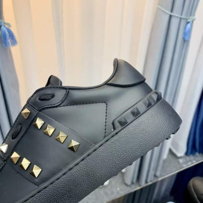 Women Men V*alentino Sneakers ( Arrenfashion)