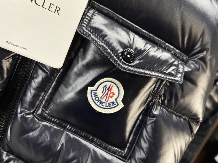  Arrenfashion Women Down vest; M*oncler Top Quality 2022