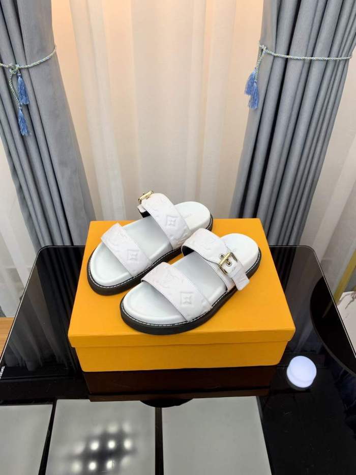  Women Men L*ouis V*uitton Top Slippers (Arrenfashion)