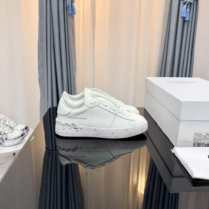 Women Men V*alentino Sneakers ( Arrenfashion)