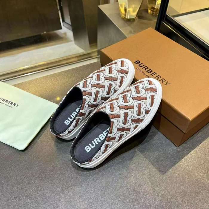 Men Women B*rberry Sneaker （Arrenfashion）