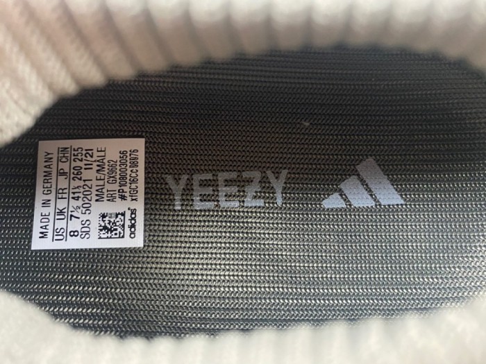  Arrenfashion  Arrenfashion Yeezy Boost 450 GX9662