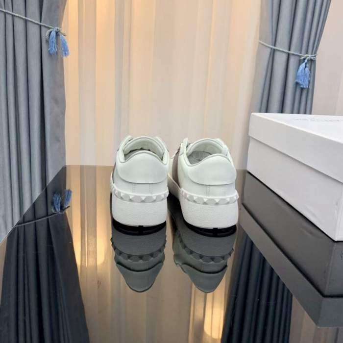 Women Men V*alentino Sneakers ( Arrenfashion)