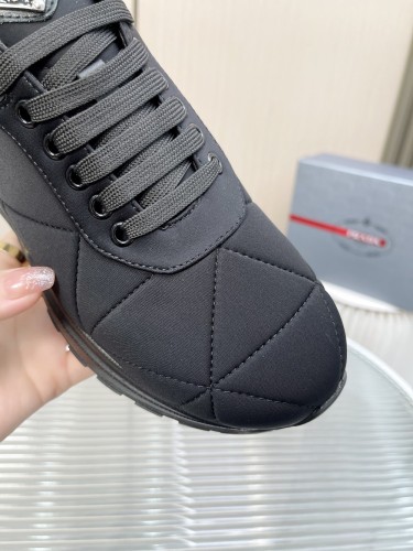 Men P*rada Top Sneaker （ Arrenfashion ）