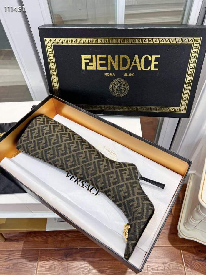 Women F*endi Top boots (Arrenfashion)