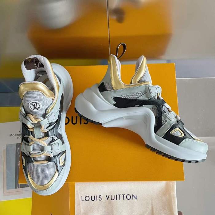 Women L*ouis V*uitton Top Sneaker (Arrenfashion)