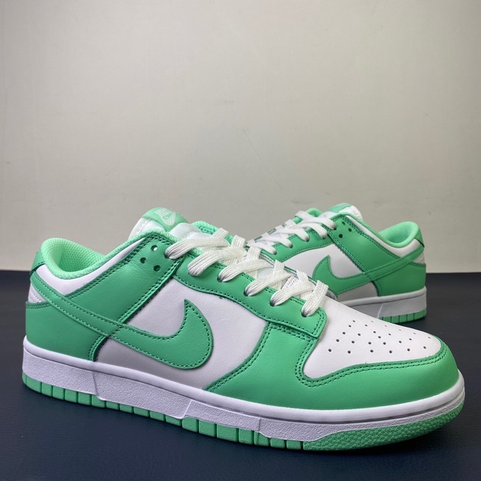  from Arrenfashion Nike Dunk Low WMNS “Green Glow” DD1503-105