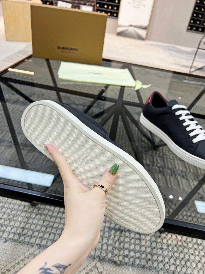 Men B*rberry Sneaker （Arrenfashion）