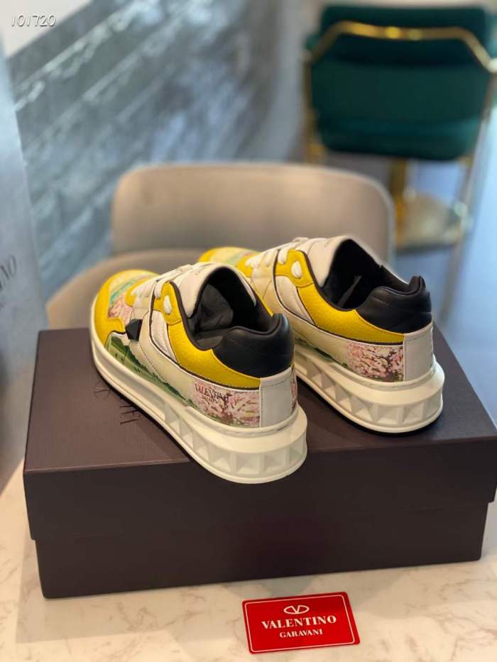  Arrenfashion Women Men V*alentino Sneakers ( Arrenfashion)