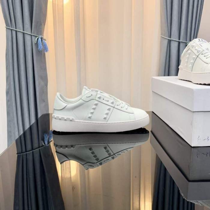 Women Men V*alentino Sneakers ( Arrenfashion)