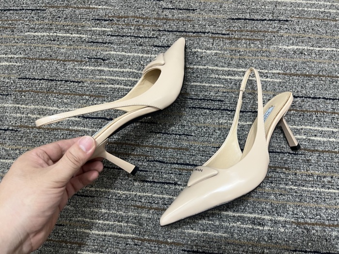  Arrenfashion Women P*rada Top Quality Sandals