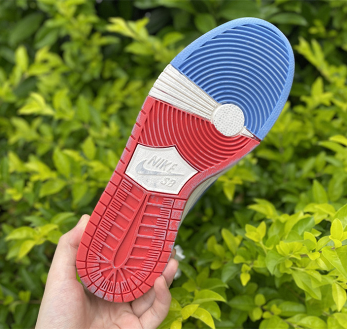  from Arrenfashion Ishod Wair x Magnus Walker x Nike SB Dunk High DH7683-100