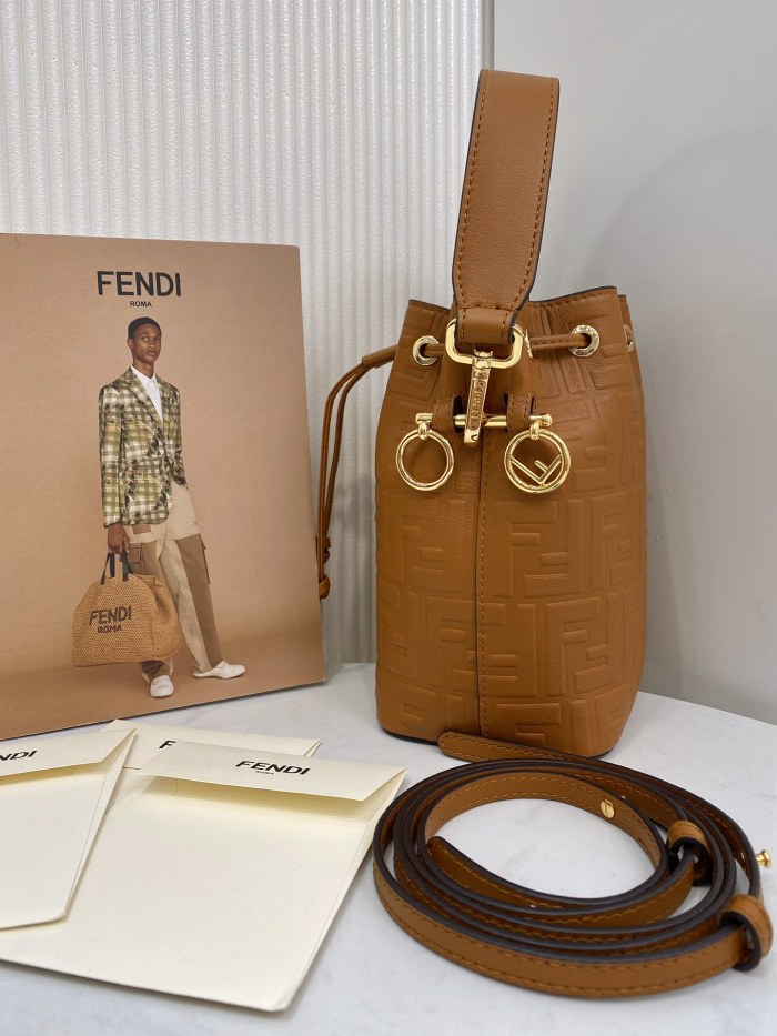  Arrenfashion F*endi Top Bag 18*12*10cm