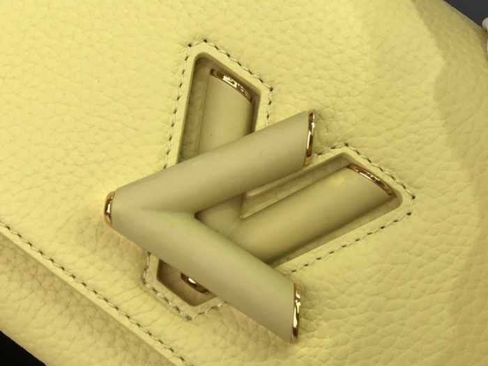  Arrenfashion L*ouis V*uitton Top Bag 18*13*8cm