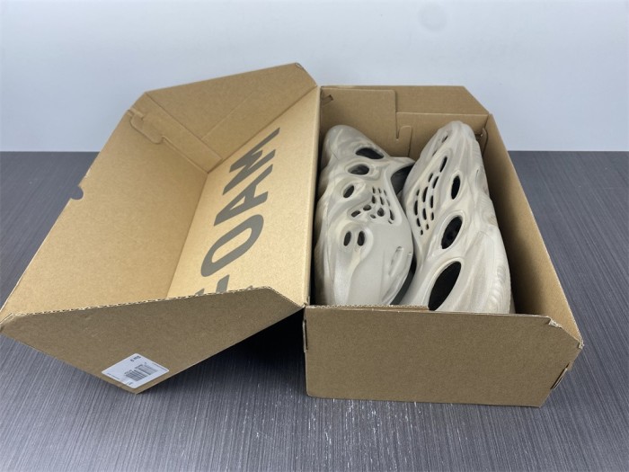 Arrenfashion  Arrenfashion Yeezy Foam Runner GX4472