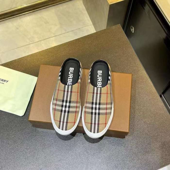 Men Women B*rberry Sneaker （Arrenfashion）