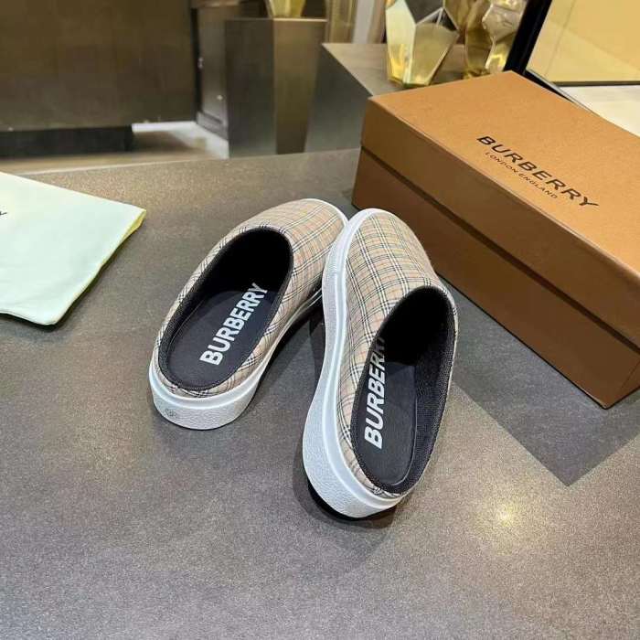 Men Women B*rberry Sneaker （Arrenfashion）