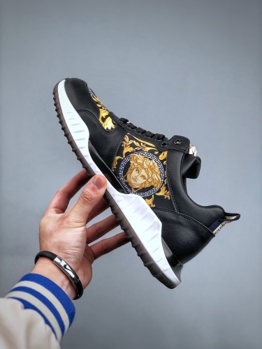Men V*ersace Sneakers ( Arrenfashion)