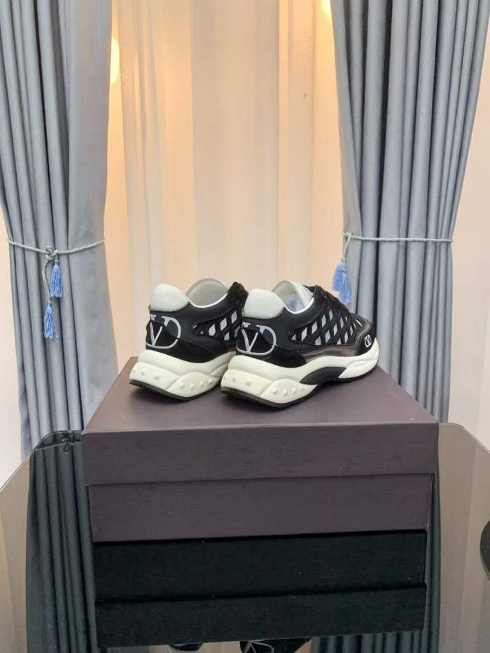 Women Men V*alentino Sneakers ( Arrenfashion)