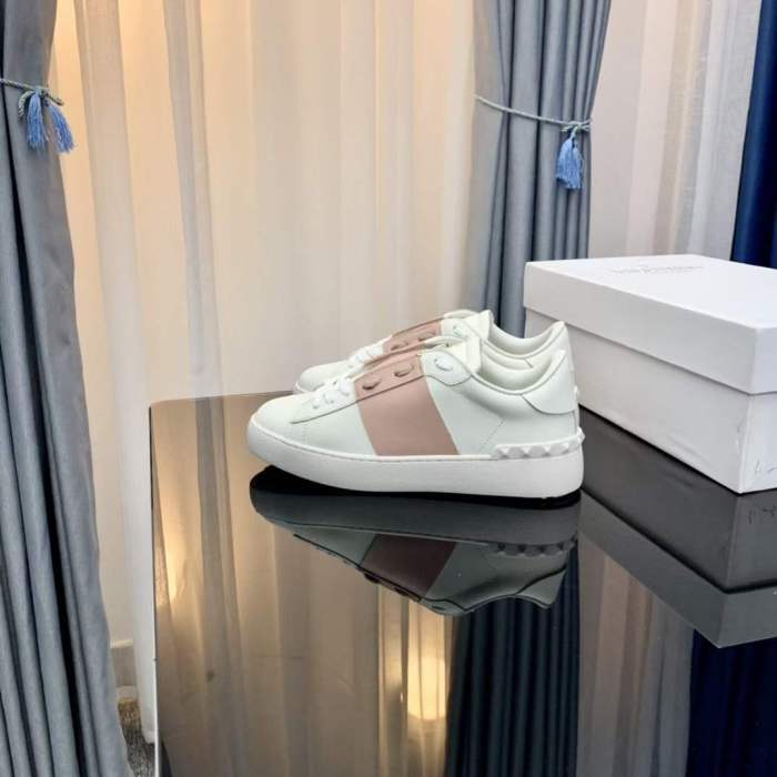 Women Men V*alentino Sneakers ( Arrenfashion)