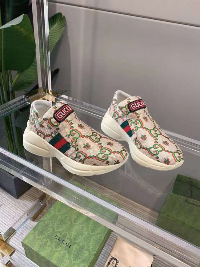 Men Women G*ucci Sneakers ( Arrenfashion)