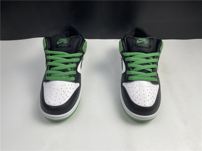  from Arrenfashion Nike SB Dunk Low “Classic Green” BQ6817-30
