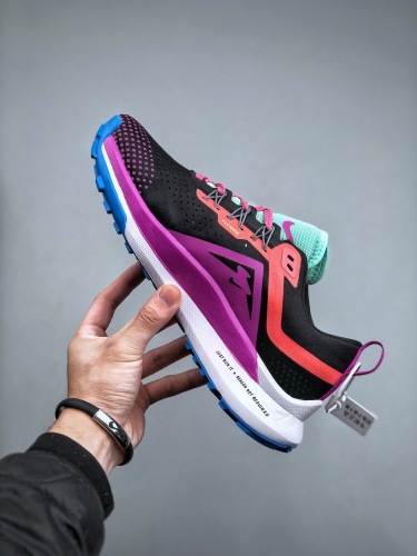 Men Nike react pegasus trail 4 (Arrenfashion)