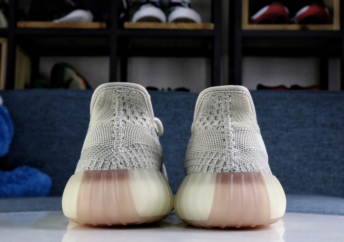  Arrenfashion  Arrenfashion Yeezy 350 Boost V2 Citrin Non-Reflective