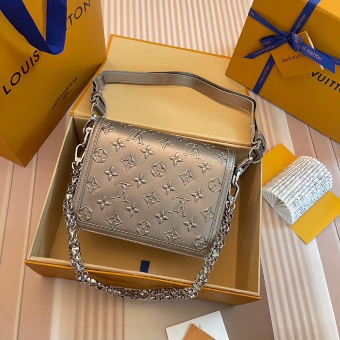 L*ouis V*uitton M21740 Top Bag (Arrenfashion)