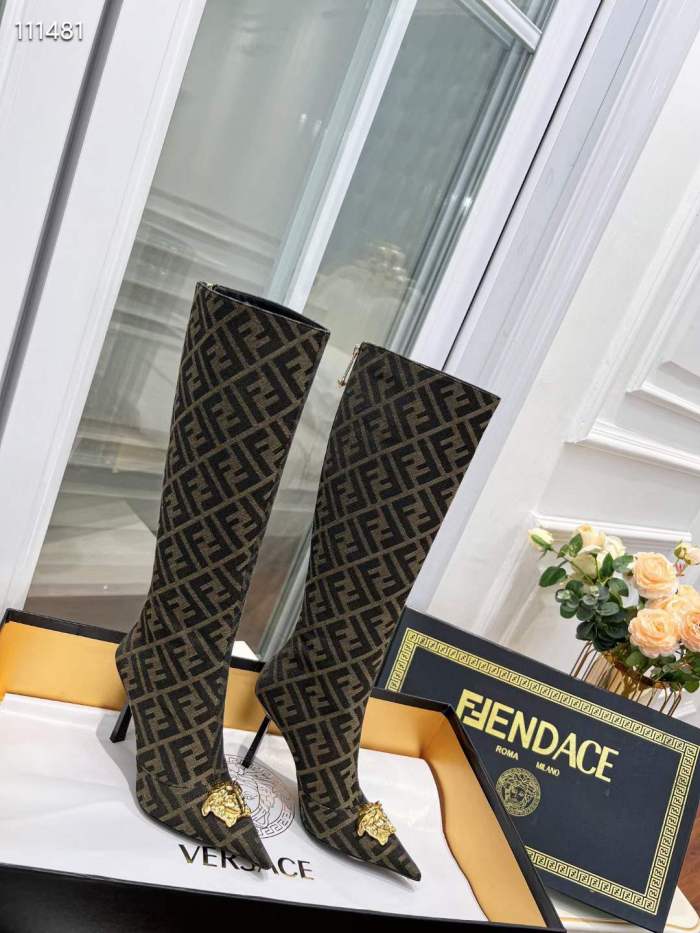 Women F*endi Top boots (Arrenfashion)