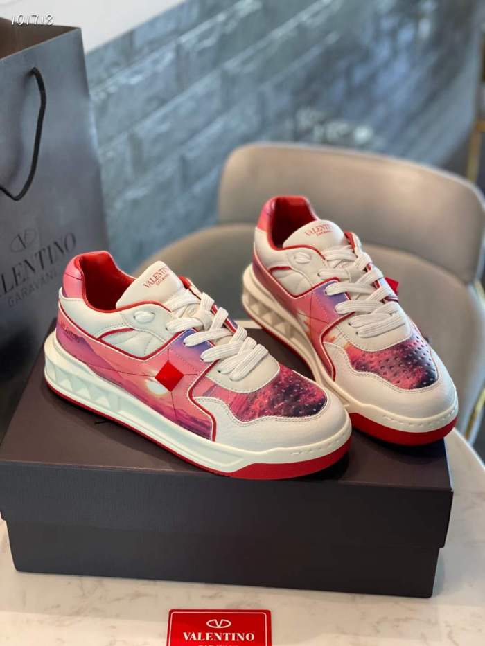  Arrenfashion Women Men V*alentino Sneakers ( Arrenfashion)