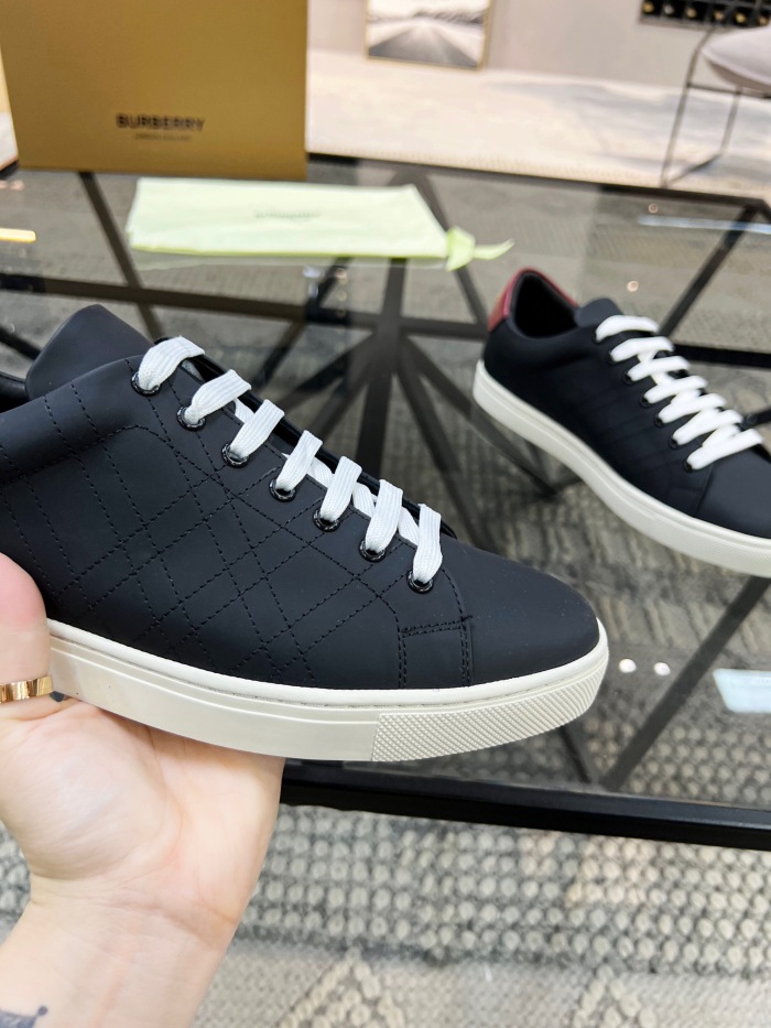 Men B*rberry Sneaker （Arrenfashion）